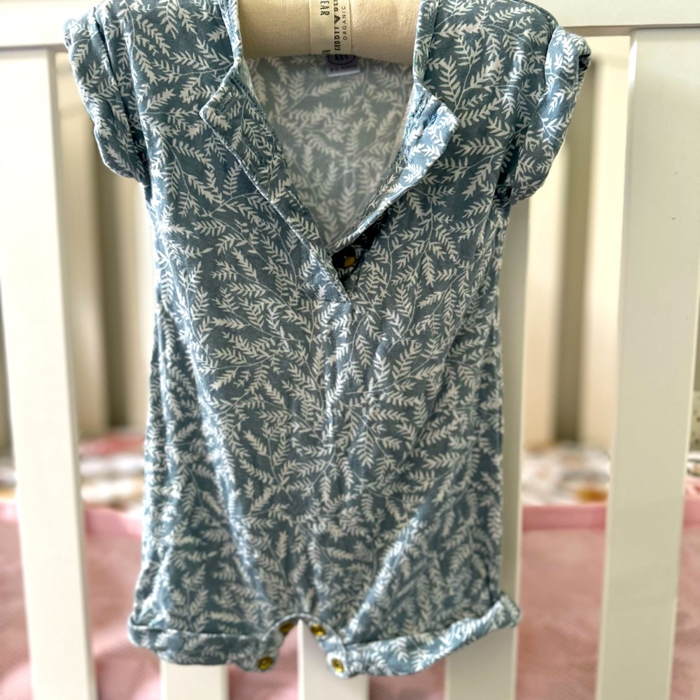 Lou Lou & company romper 6-12